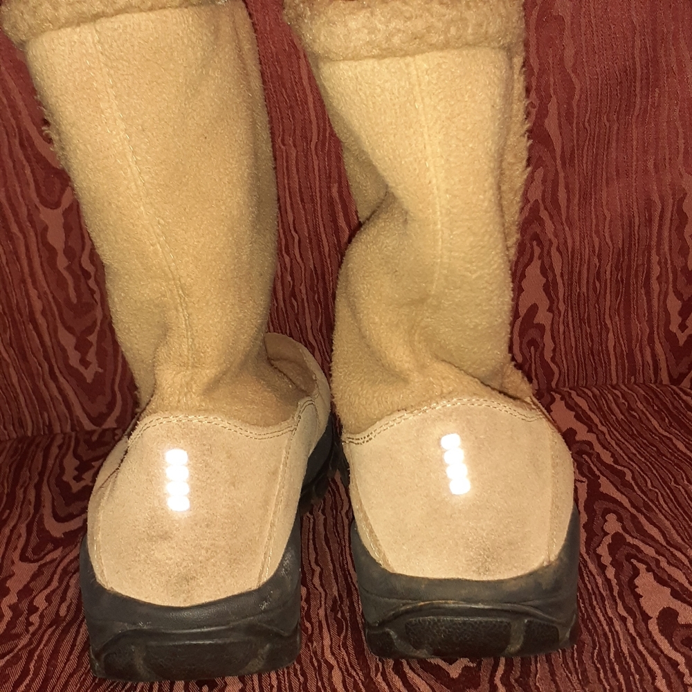 LANDS' END TAN FLUX FUR LINING WOMEN'S SIZE 9 - Picture 3 of 9